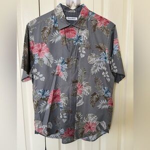 Tommy Bahamas casual shirt size M Little